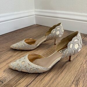 Badgley Mischka Ginny D’Orsay Kitten Heel - Size 7.5